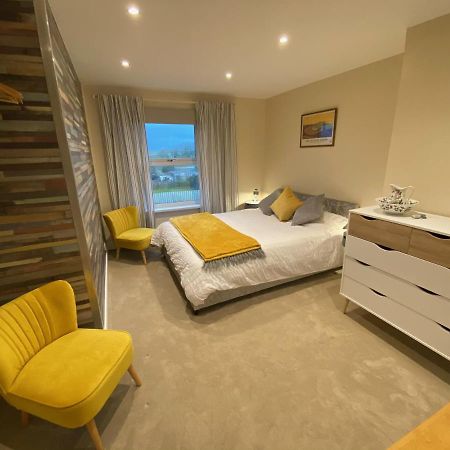 Noddfa Farm Guest House Haverfordwest Buitenkant foto