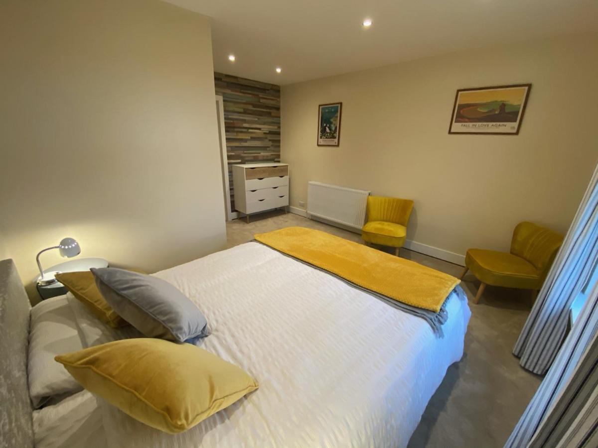Noddfa Farm Guest House Haverfordwest Buitenkant foto