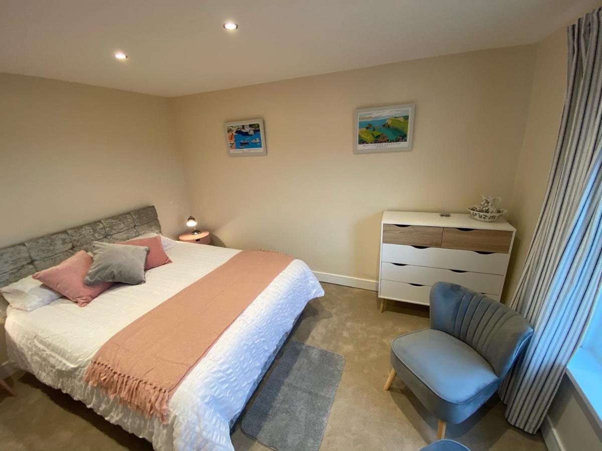 Noddfa Farm Guest House Haverfordwest Buitenkant foto